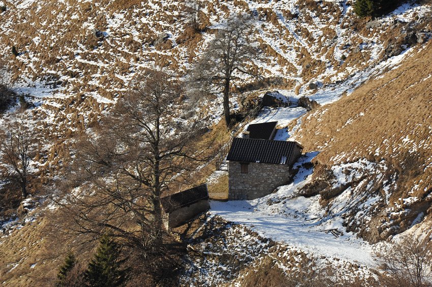 33 - Zorzone - Cima Menna.JPG